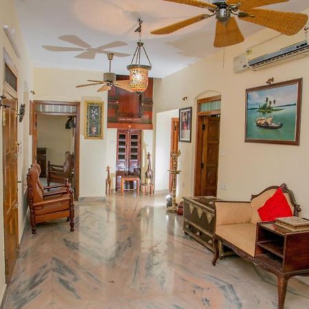 ตริอุม เฮฮริเทจ วิลลา Villa Chengannur ภายนอก รูปภาพ